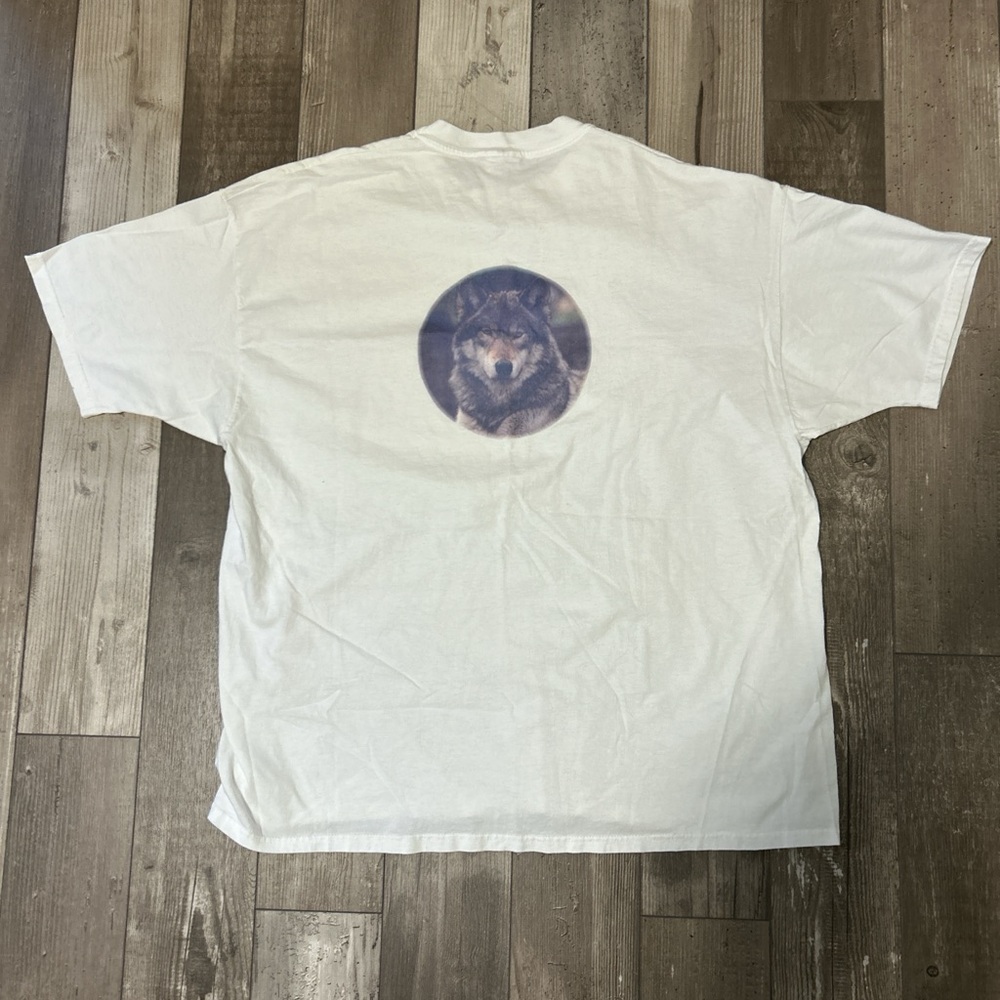 90s Wolf Tee